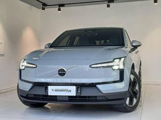 VOLVO EX30 69 KW ELÉTRICO CORE VOLVO EX30 69 KW ELÉTRICO CORE